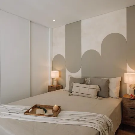 Апартаменты Orbetello - Cozy 1 Bedroom And Parking In Alvalade Лиссабон