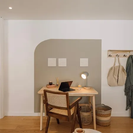 Orbetello - Cozy 1 Bedroom And Parking In Alvalade شقة